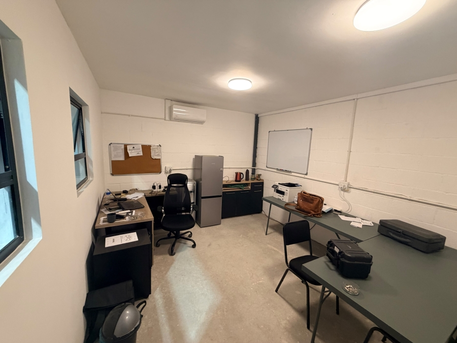 To Let Commercial Property for Rent in Fisantekraal Western Cape